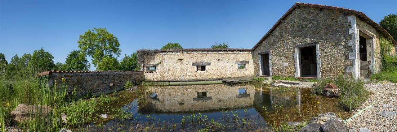 Le Domaine De Langlardie Soudat 외부 사진